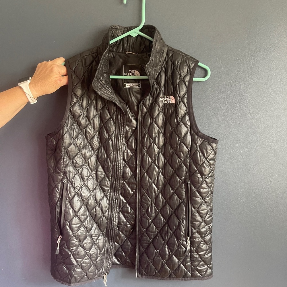 The North Face Women's Black Quilted Vest